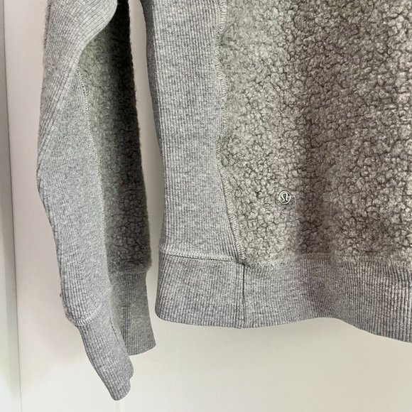 Lululemon Stand Out Sherpa 1/2 Zip Sweatshirt - Picture 4 of 7